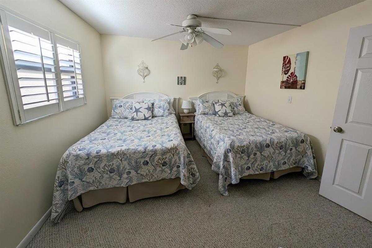 Sea Club #105 - Pelicans Perch Clearwater Beach Exterior photo