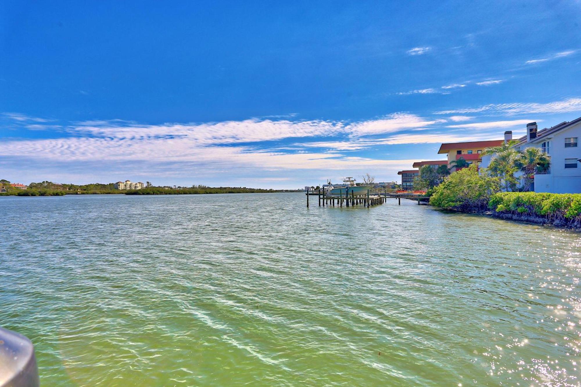 Sea Club #105 - Pelicans Perch Clearwater Beach Exterior photo